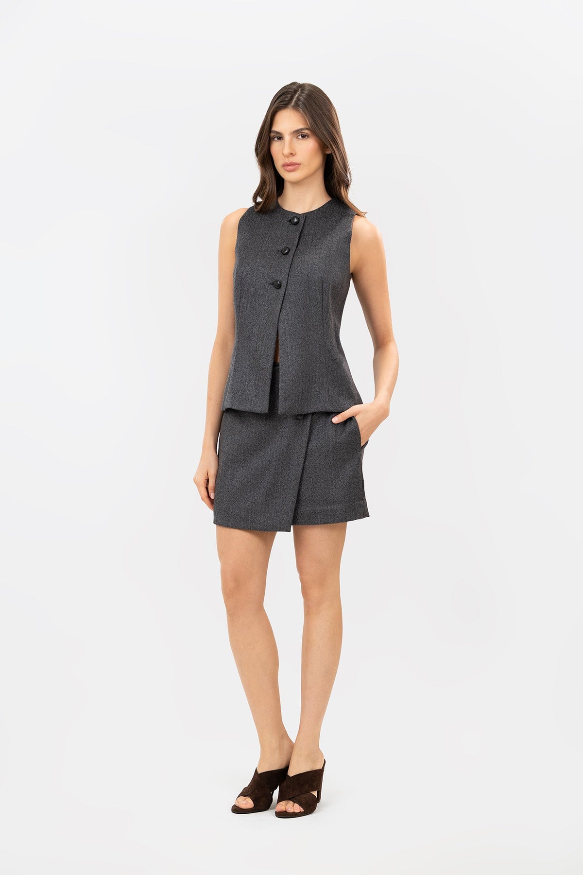 Lumin Vest Gray
